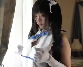 Slutty girlfriend gives her man a sloppy blowjob