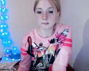 Laramilly tasty blonde free teasing webcam show