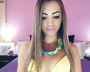 Ameliaaa slim beauty teen teasing body webcam show