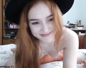 JuliaYoung redhead sweet teen masturbate pussy webcam show