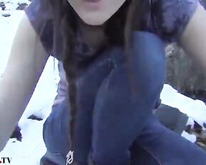 Slim girl fingering outdoor webcam show