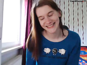 Amateur video of a hot babe sucking