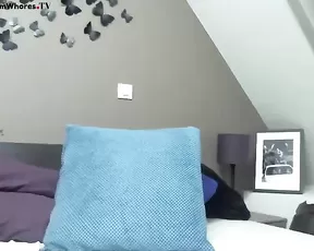 Chinese honey crazy over a dick