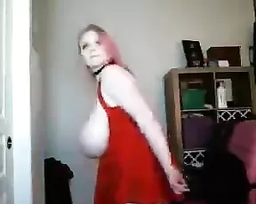 Brunette is spreading her long legs