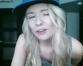 Sexy blonde blowjob glass dildo webcam show