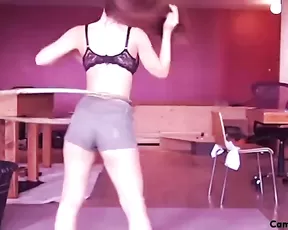 Emo slut with red lips masturbating