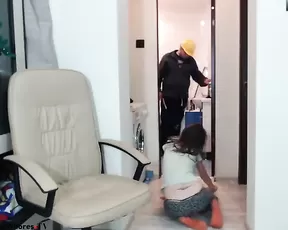 Blonde is cumshot in her mouth