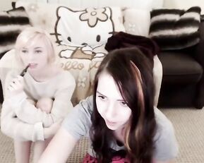 Alypug sexy teens vibrating use hitachi webcam show