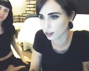 Anamercury tattoo milf brunette free webcam show