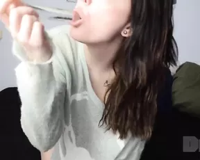 A brunette milf wife suck husband cock like a candy bar in this oldie video