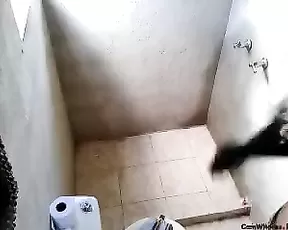 Round knockers in front of the cam