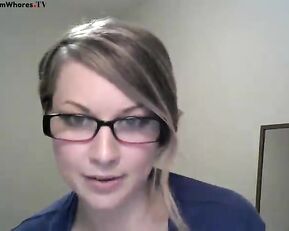 Kandicekum milf sexy blonde in glasses free teasing webcam show