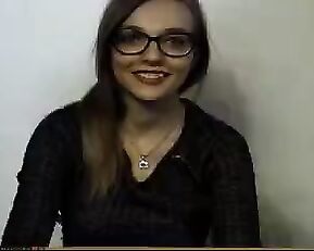 amythefrog beauty slim teen in glasses teasing webcam show