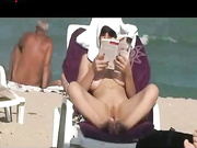 Naked sexy girls on the beach webcam show