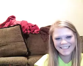 Nice blonde make couple blowjob webcam show